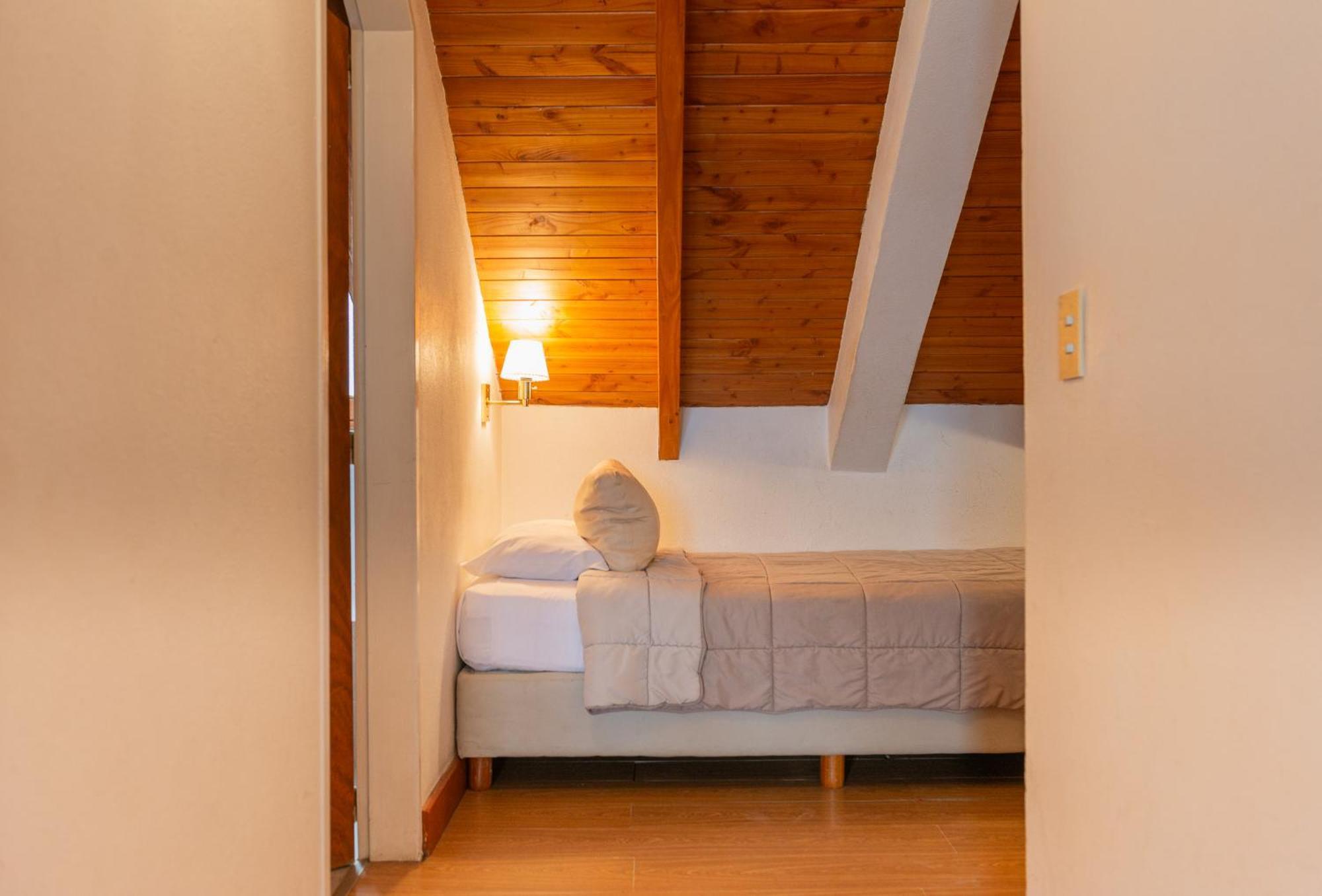 Apart Del Lago San Carlos de Bariloche Exterior photo